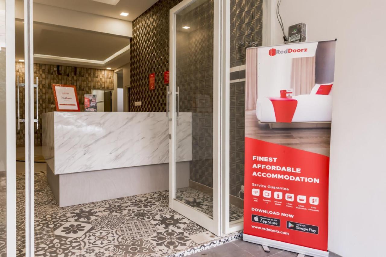 Reddoorz Syariah @ Griya Shanta 말랑 외부 사진